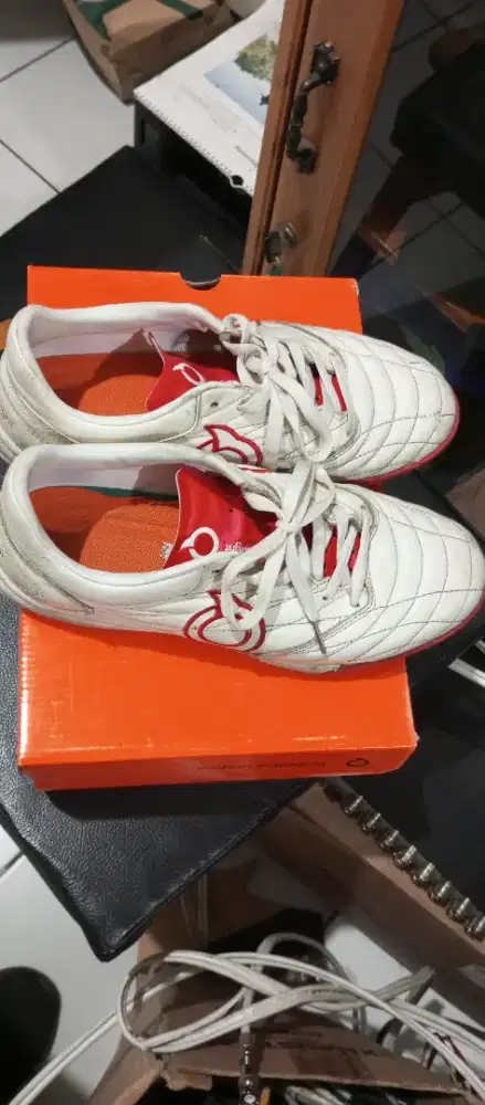 Sepatu Futsal Ortus sz.42 El Tiburon V2 VG