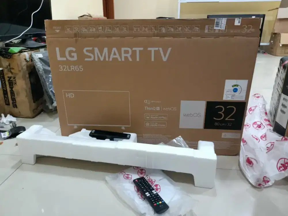 LG smart 32in fullset