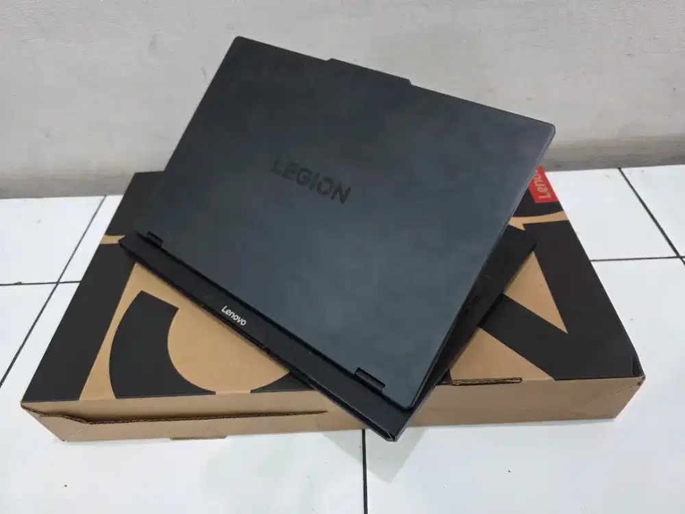 LENOVO LEGION 5 PRO | RTX 5070 Ti 12GB | 32GB/1TB GARANSI 3 TAHUN