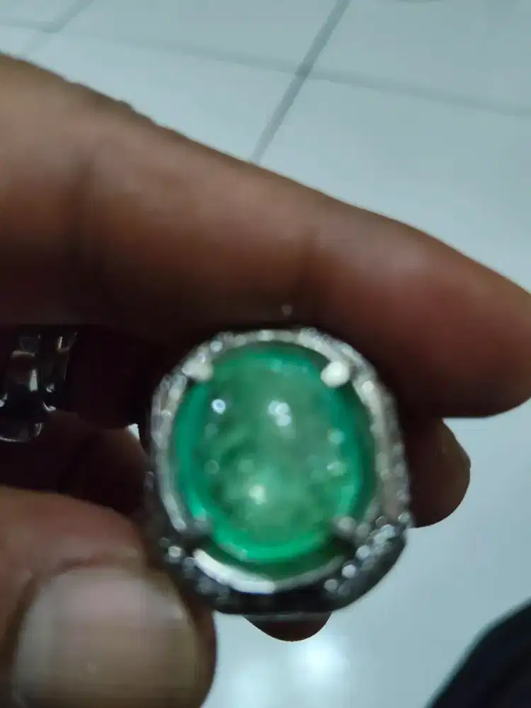 Batu Permata Zambrud Colombia