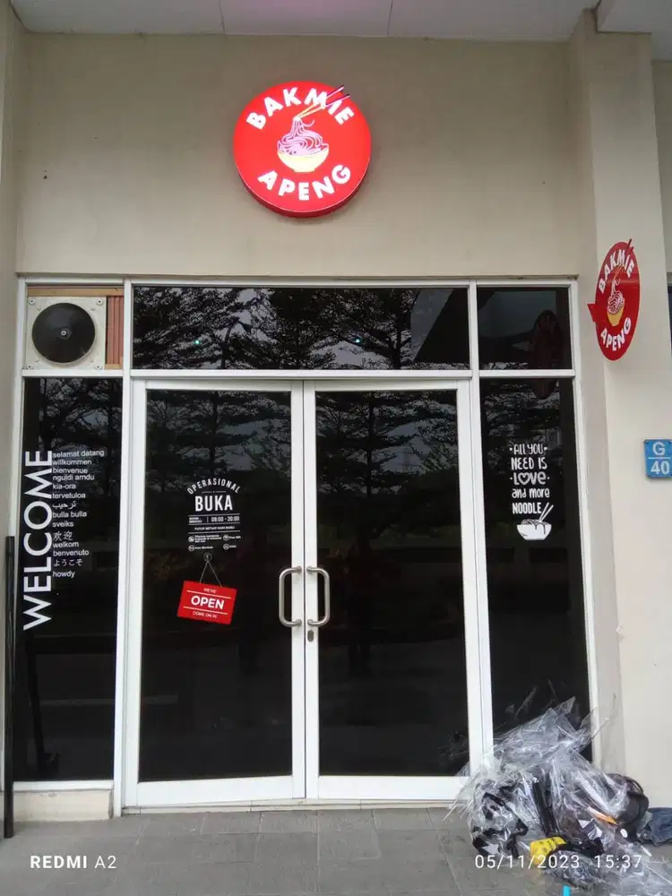 Jasa Pemasangan Sticker Kaca Film Rumah