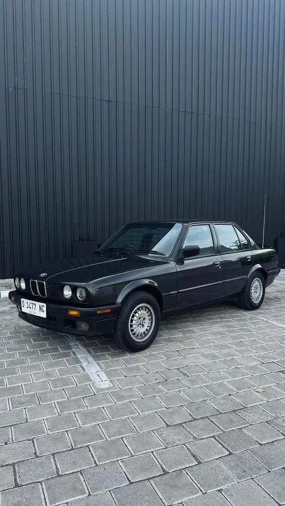 BMW E30 M40 318i 1990
