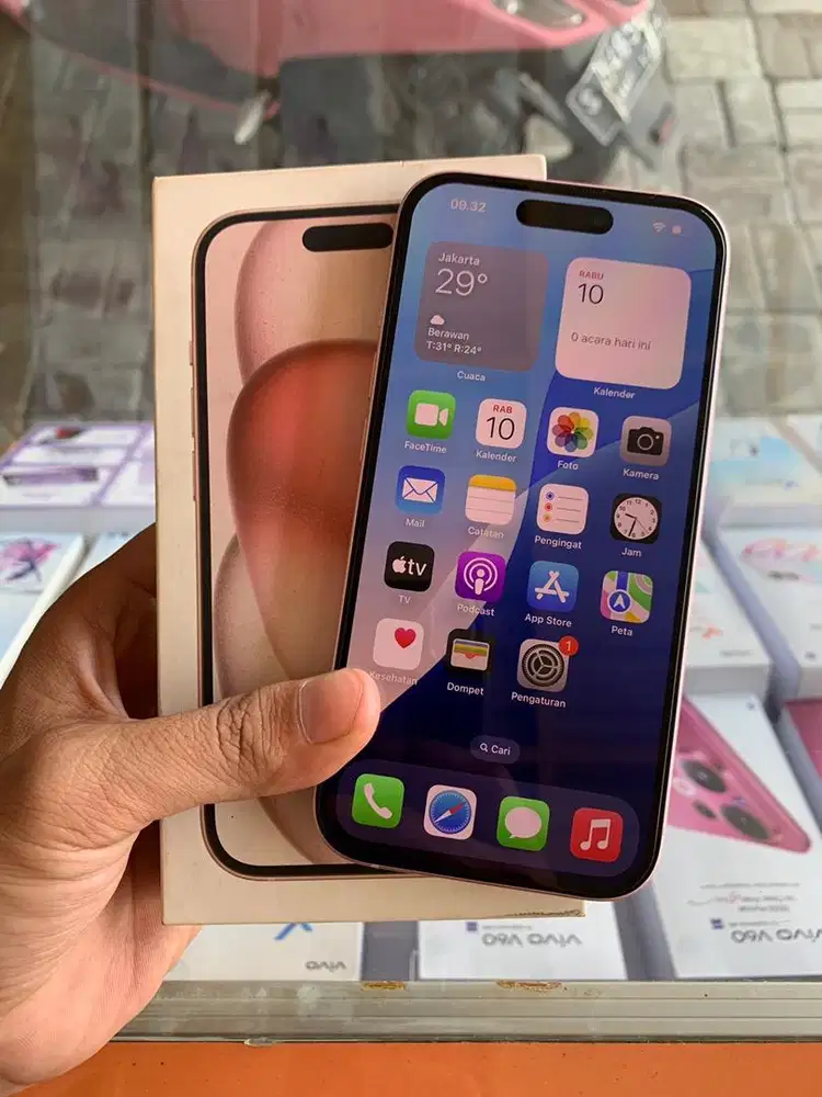 Iphone 15 128gb ibox warna pink nominus