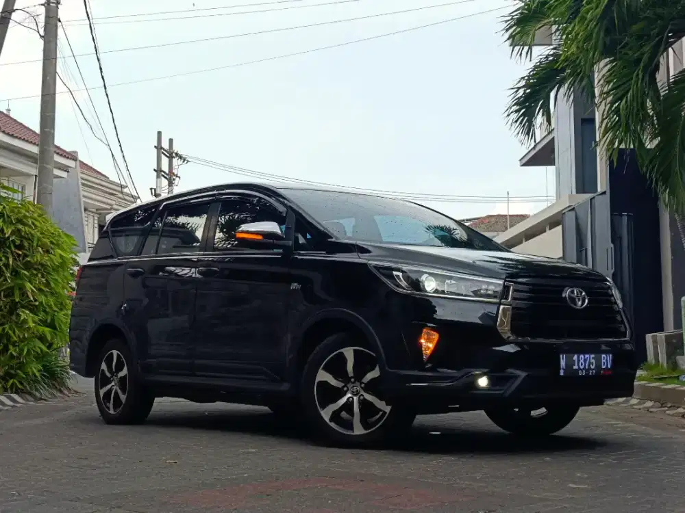 [KM 46RB]Kijang Innova Venturer Bensin Matic 2022