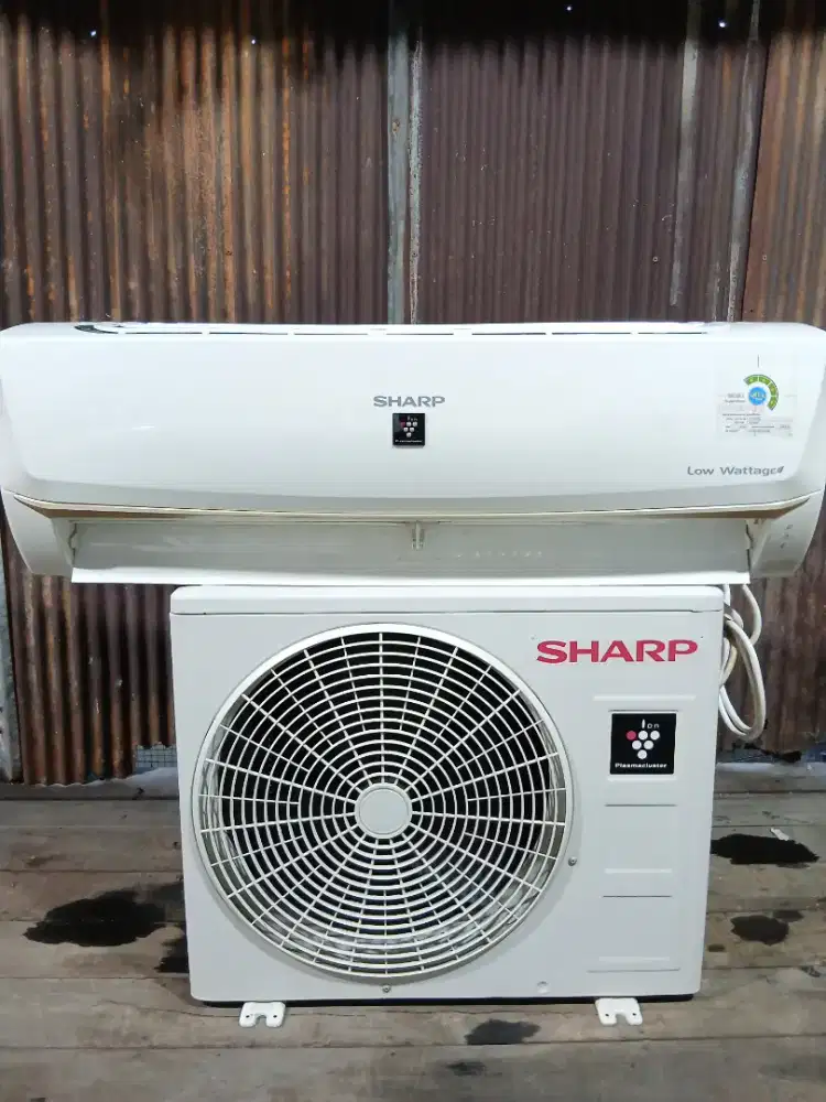 MENJUAL AC BEKAS 1/2 PK KOMPLIT