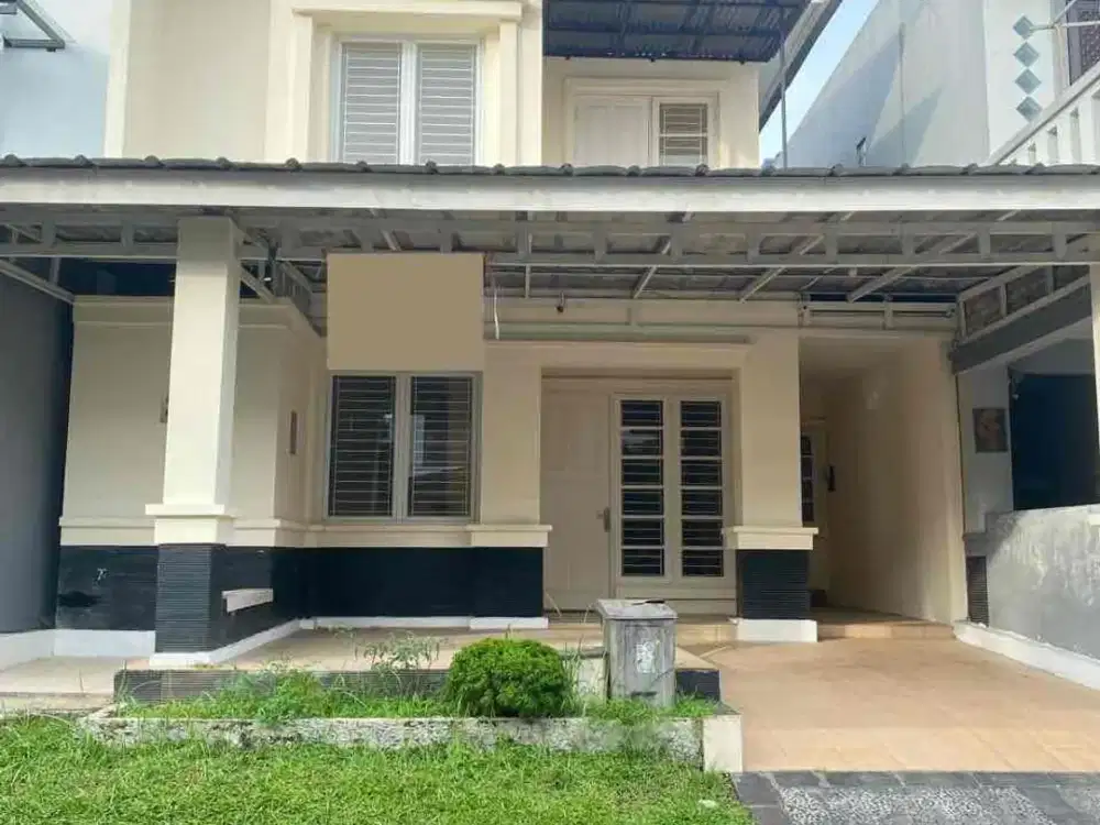 Rumah disewakan minimalis Kota Wisata cibubur