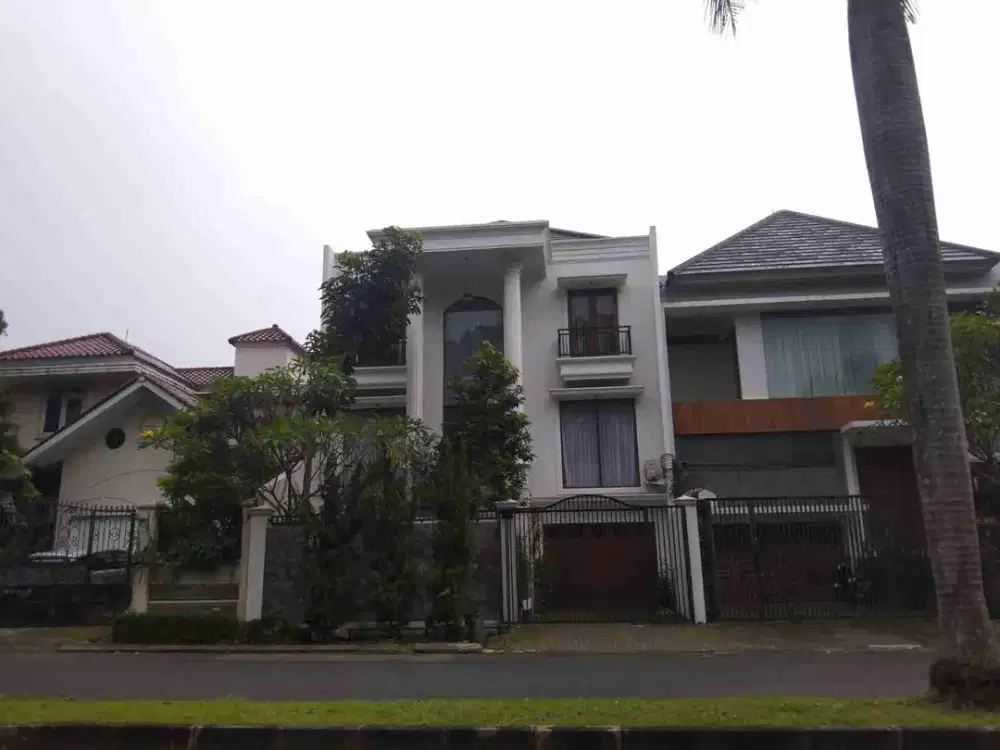 Rumah dijual di Raffless Hills Cibubur Depok.