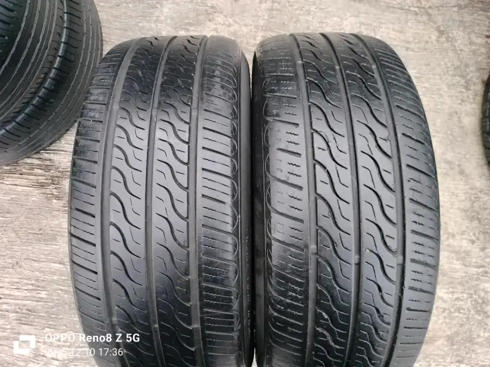Jual ban mrek toyo ukuran 225 60 R15 2pcs..