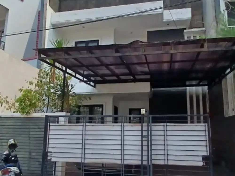 Murah! Jual rumah minimalis 8x18 hadep barat di sunter