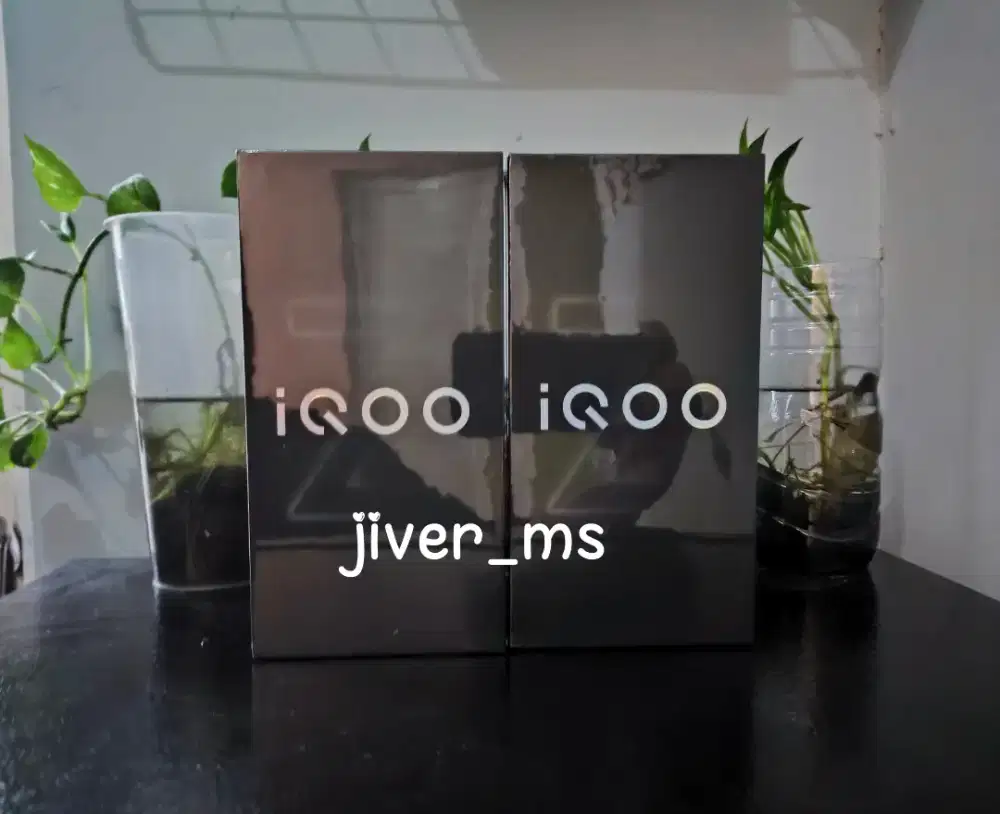 (SEGEL/Baru) IQOO Z10R 5G 8/256 resmi