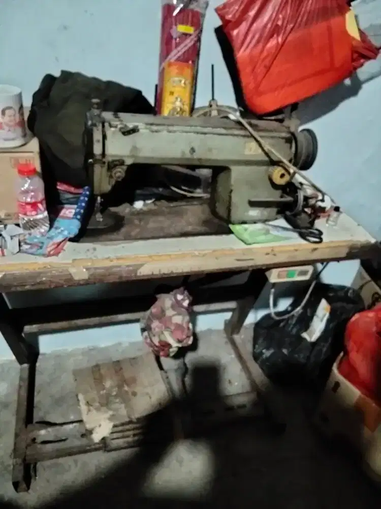 Mesin jahit Juki DDL 5530