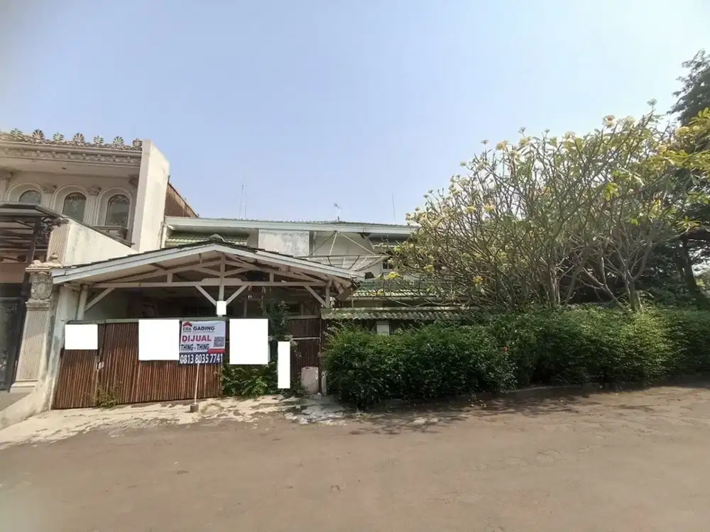 Ss3435- Murah Dijual Rumah Tua Hook Luas 279 di Janur Kuning Residence