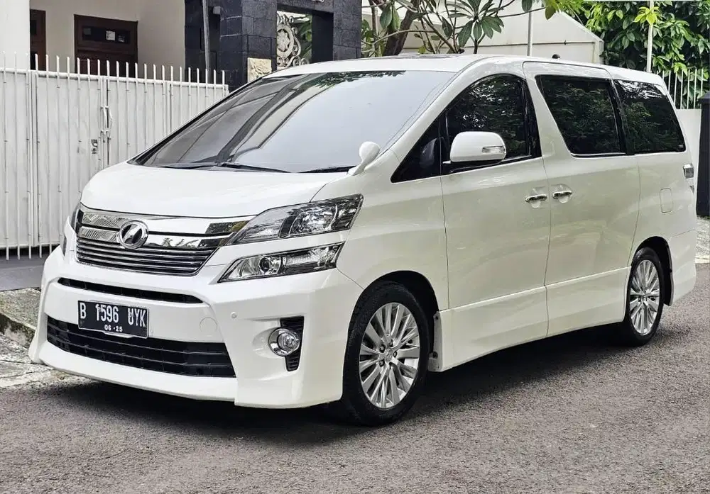 Vellfire 2015 km 68rb toyota