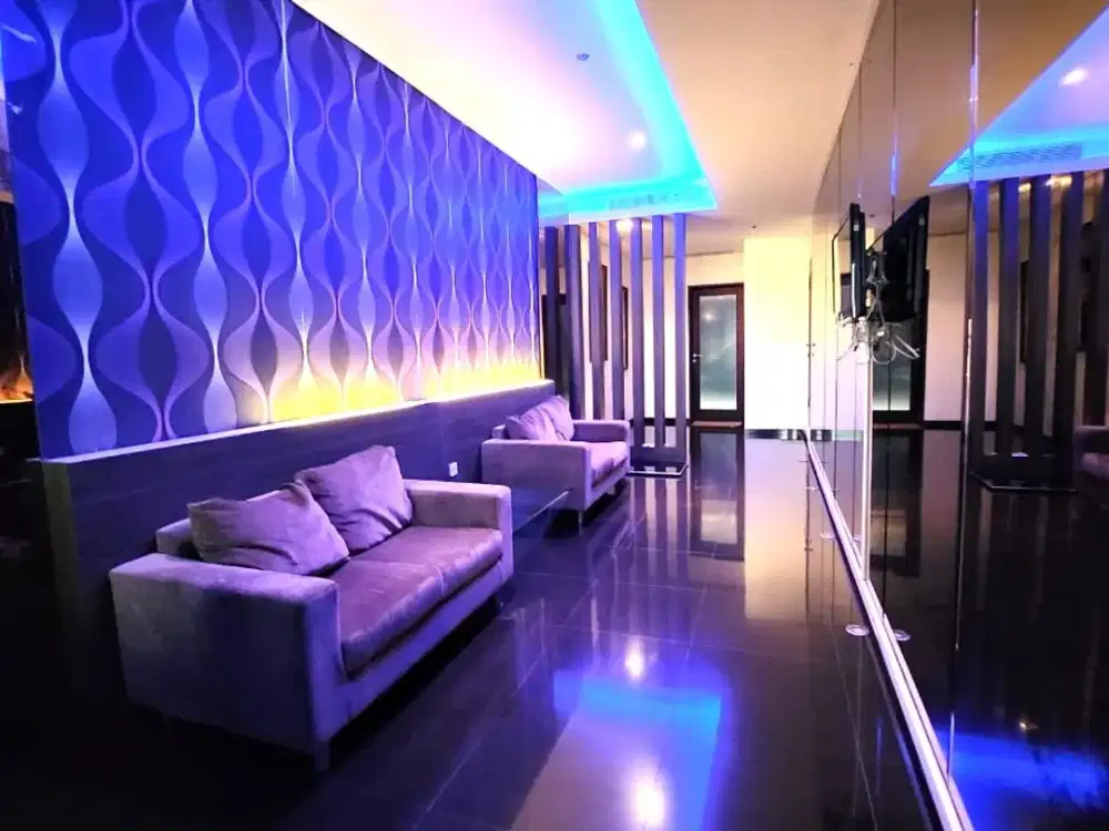 Ss2796- Dijual Rumah Mewah Full Furnish ada Pool di Komp. M Residence