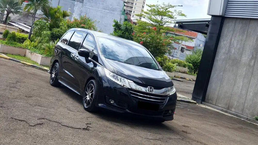 [ GARANSI 5TH ] Honda Odyssey 2.4 S CVT AT Hitam Mutiara 2014/2015