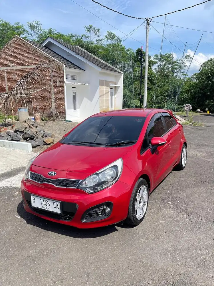 Kia Rio Se 2014 matic (rawatan full audio)