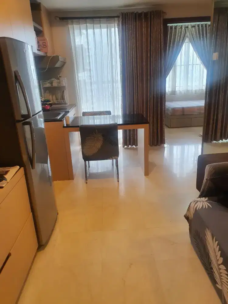 Disewa Apartemen Royal Mediterania Garden - Komplek Central Park Mall