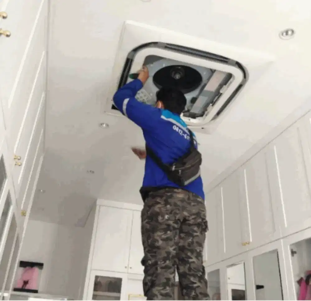 Service Ac,Mesin Cuci,Kulkas,Pompa Air dan Bongkar Pasang AC.