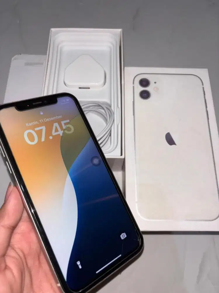 Iphone 11 inter all operator (bstore)