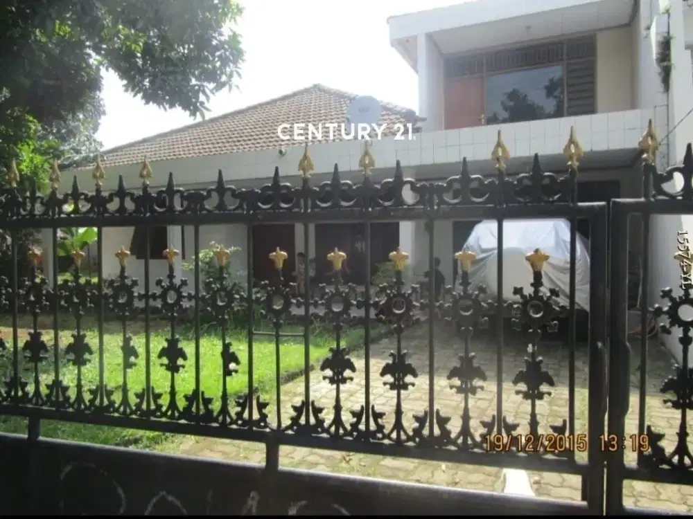 Dijual Rumah Asrinyaman Dgn Halaman Luas Di Petukangan Utara