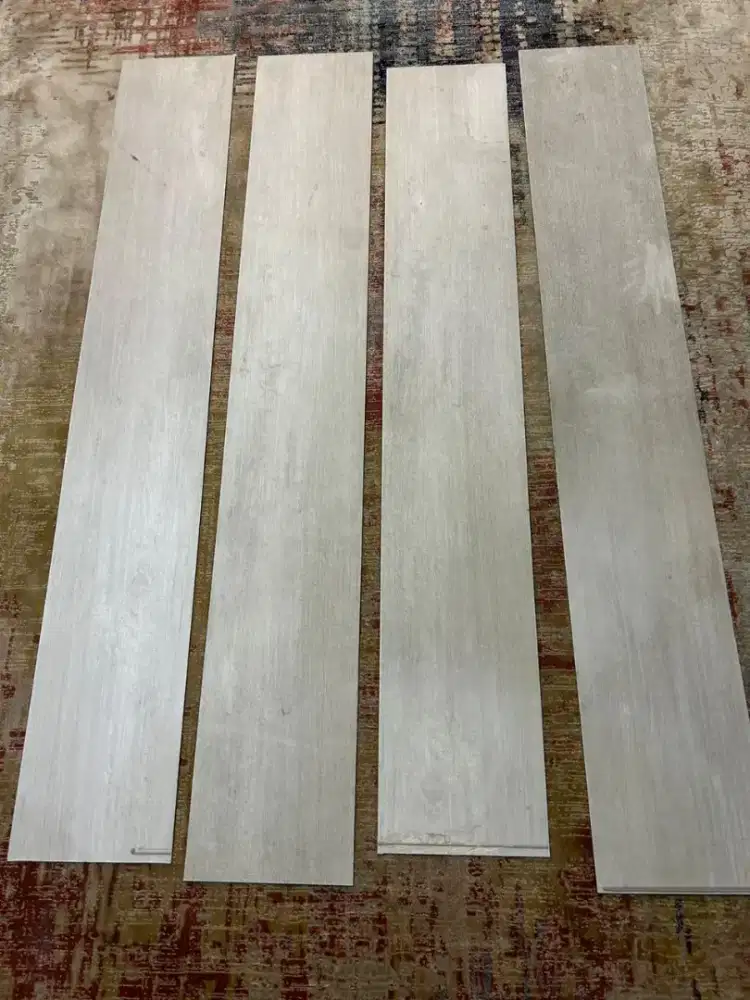 Vinyl warna abu tebal