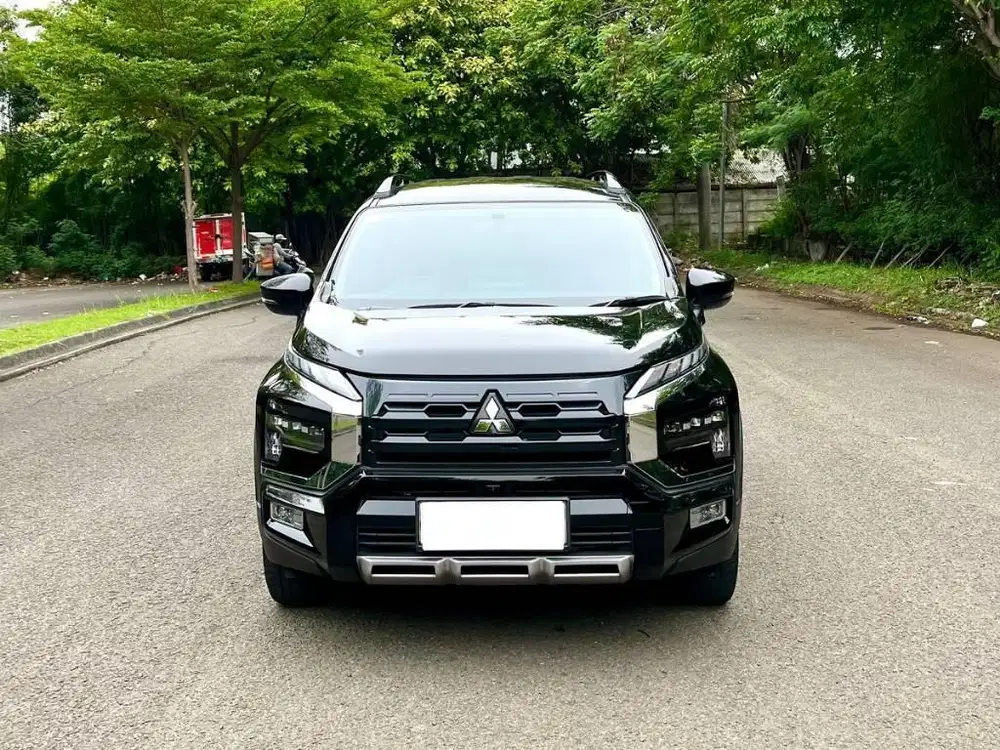 Mitsubishi Xpander Cross Matic/ AT 2022 New