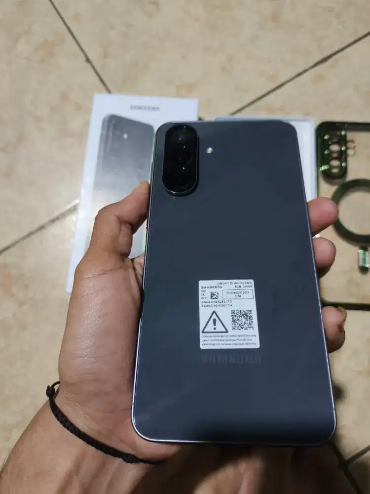 Samsung A56 ram 8/256gb
