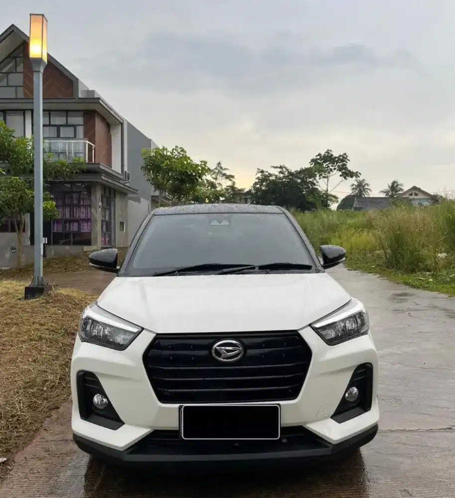Daihatsu Rocky R ASA 1.0 AT 2021 PUTIH