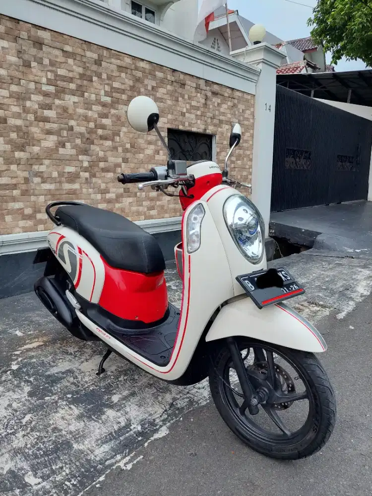 anda mau jual scoopy 2014 hubungi kami