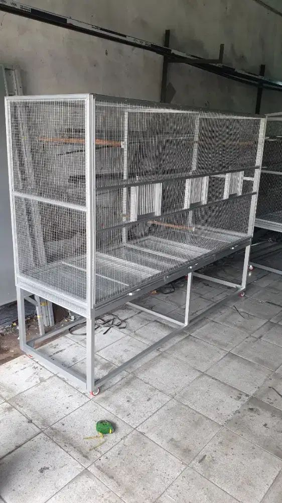 Kandang koloni umbar