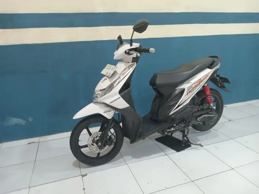 (jual) Honda beat karbu 2011 pajak on