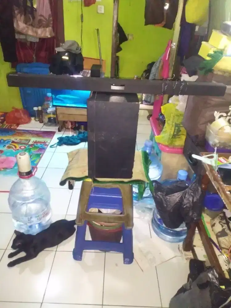 SAMSUNG HW-F355 BLUETOOTH SOUNDBAR SUBWOFEER NORMAL NO MINUS DI JUAL