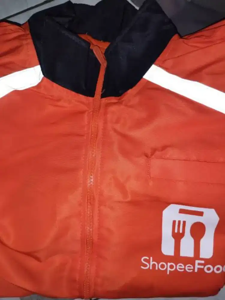Jaket Shopee Baru gress