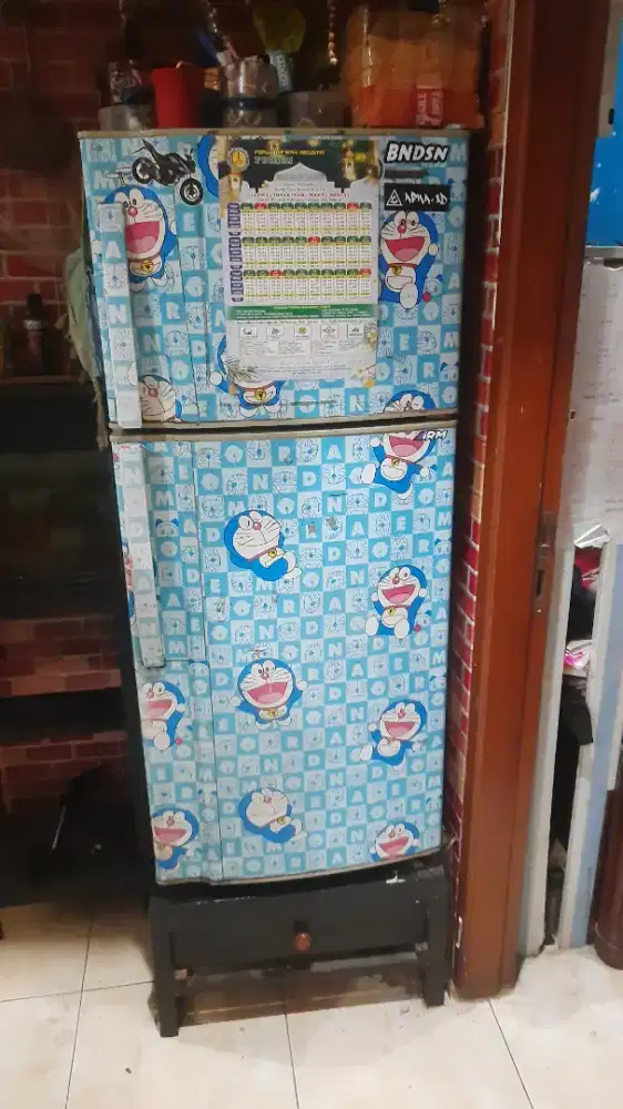 Kulkas sharp rawalumbu