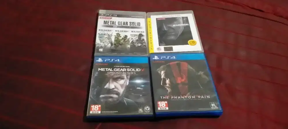 Blu-ray disc ps3 dan ps4 metal gear solid
