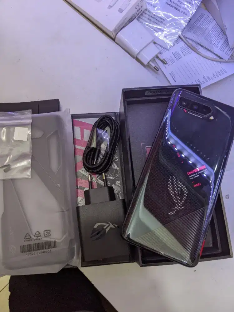 Asus phone rog 5s 12/256