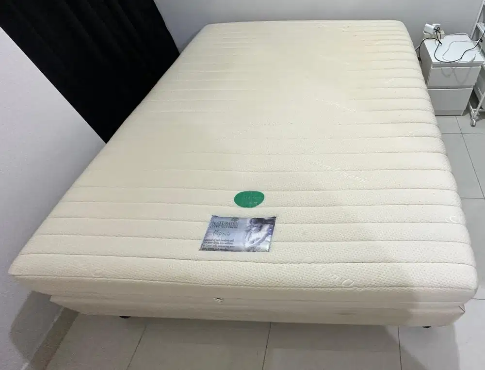 Kasur full latex merk Naturatex tipe elegancia KING size