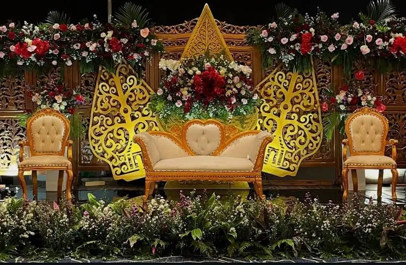 Kursi Pelaminan 1 set semua