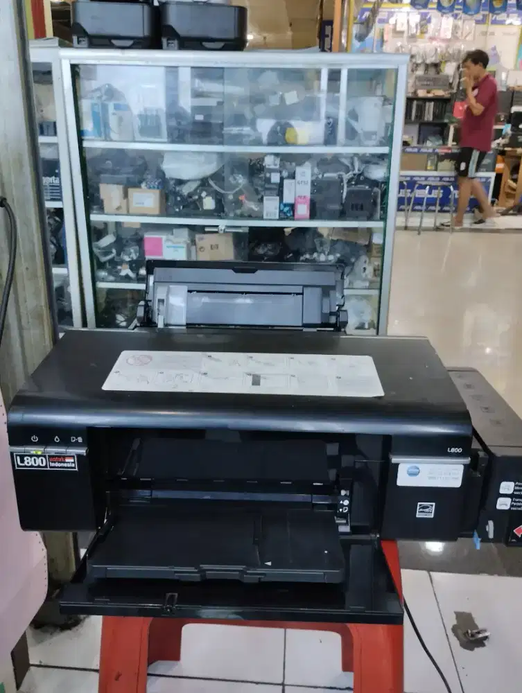Printer Epson L.800 (Tabung Tinta 6 Warna)