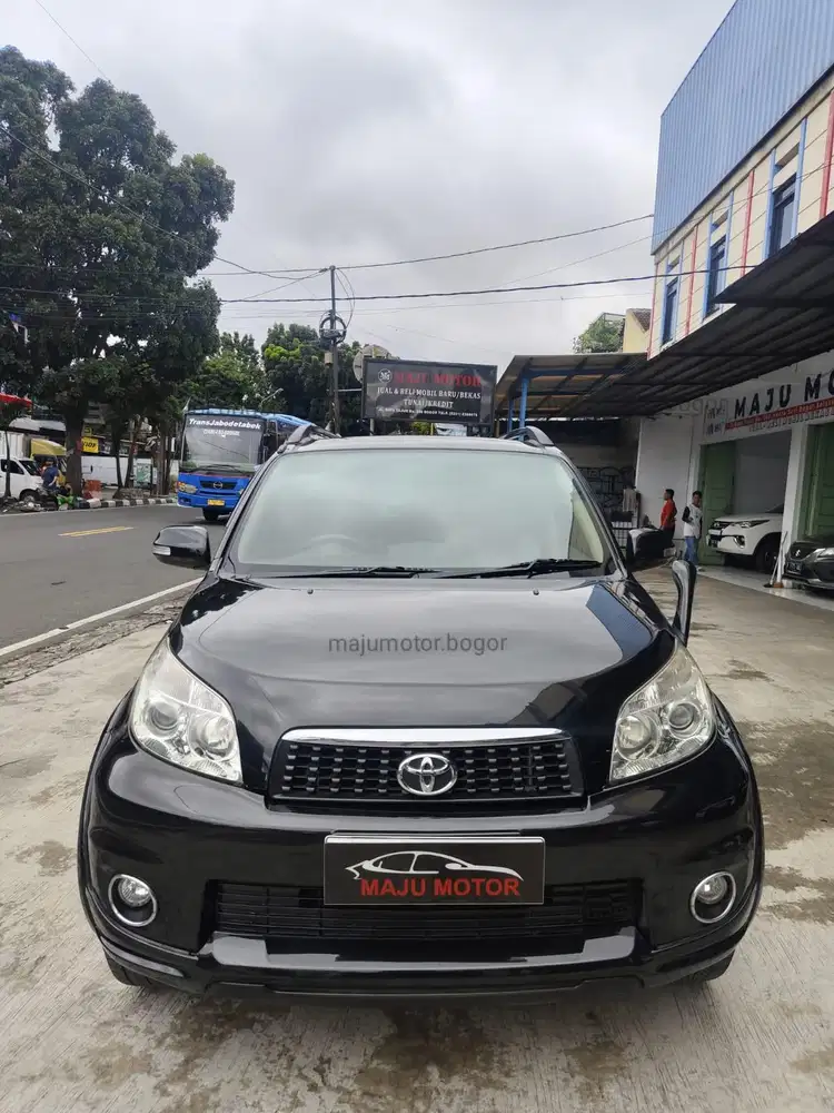 LOW KM! TOYOTA RUSH G 2012 MATIC