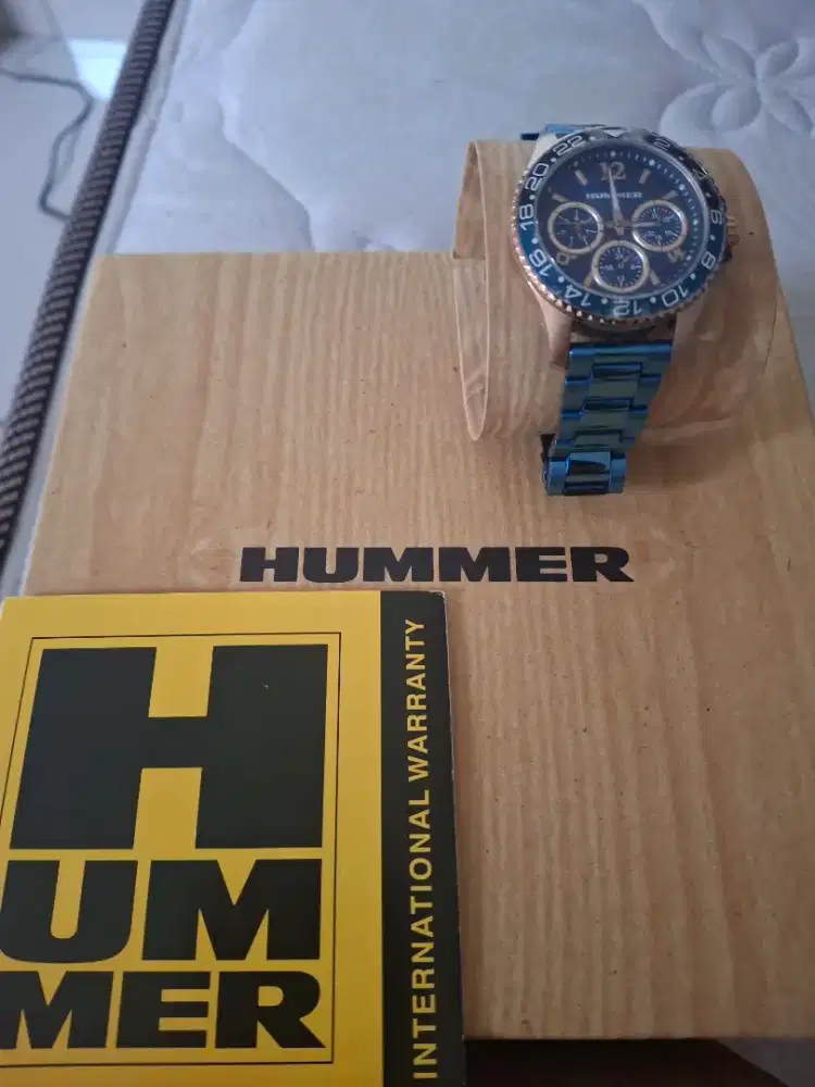 Jam tangan hummer biru