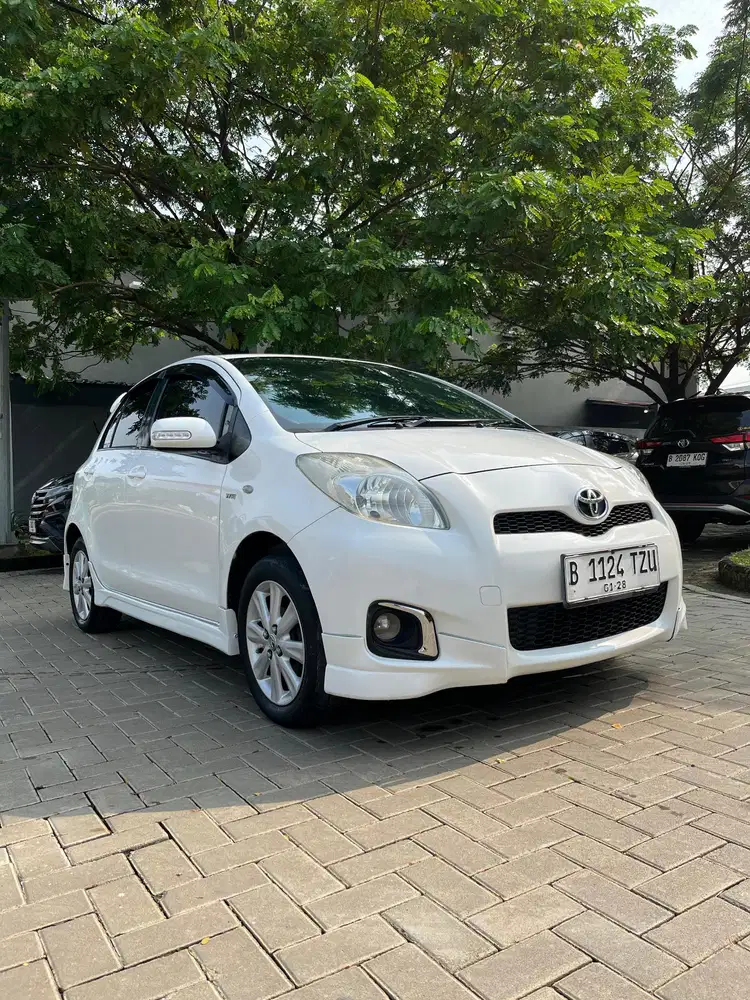 Toyota Yaris 2012 Bensin