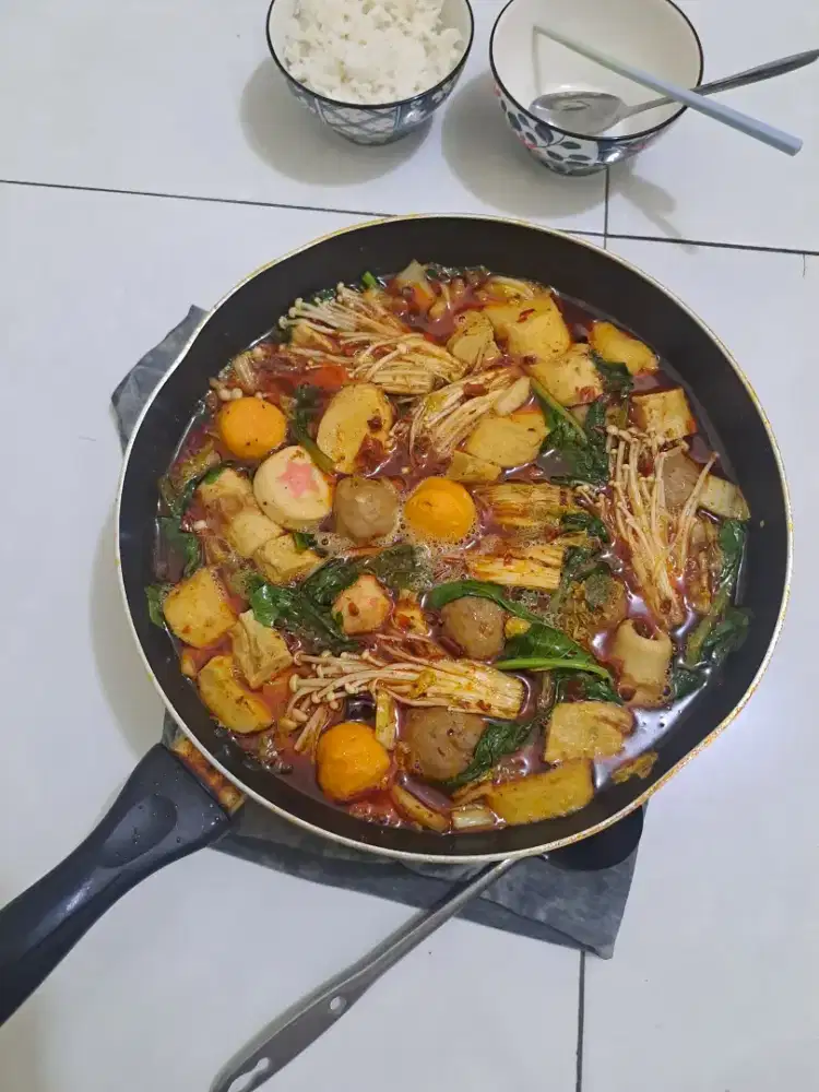 Saya lagi cari pekerjaan yang boleh bawa anak