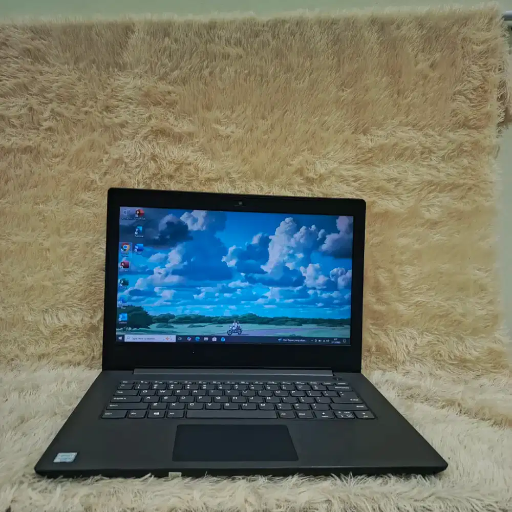 Laptop lenovo Intel core i3 inside