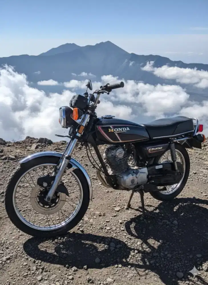 Motor Honda Gl 100 gl00 lengkap komplit