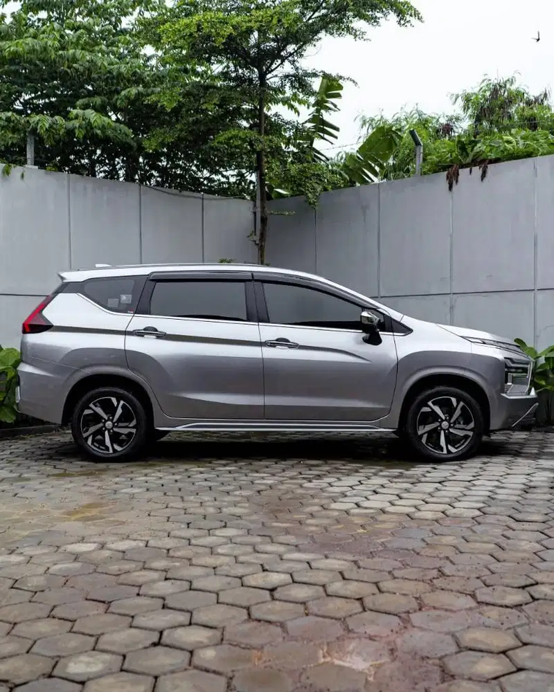 Xpander Ultimate 2023 AT/Matic km 20rb