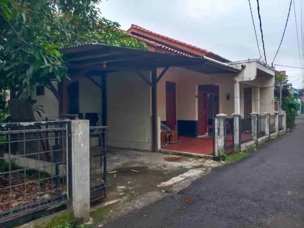 Di Sewakan Rumah Perkampungan
