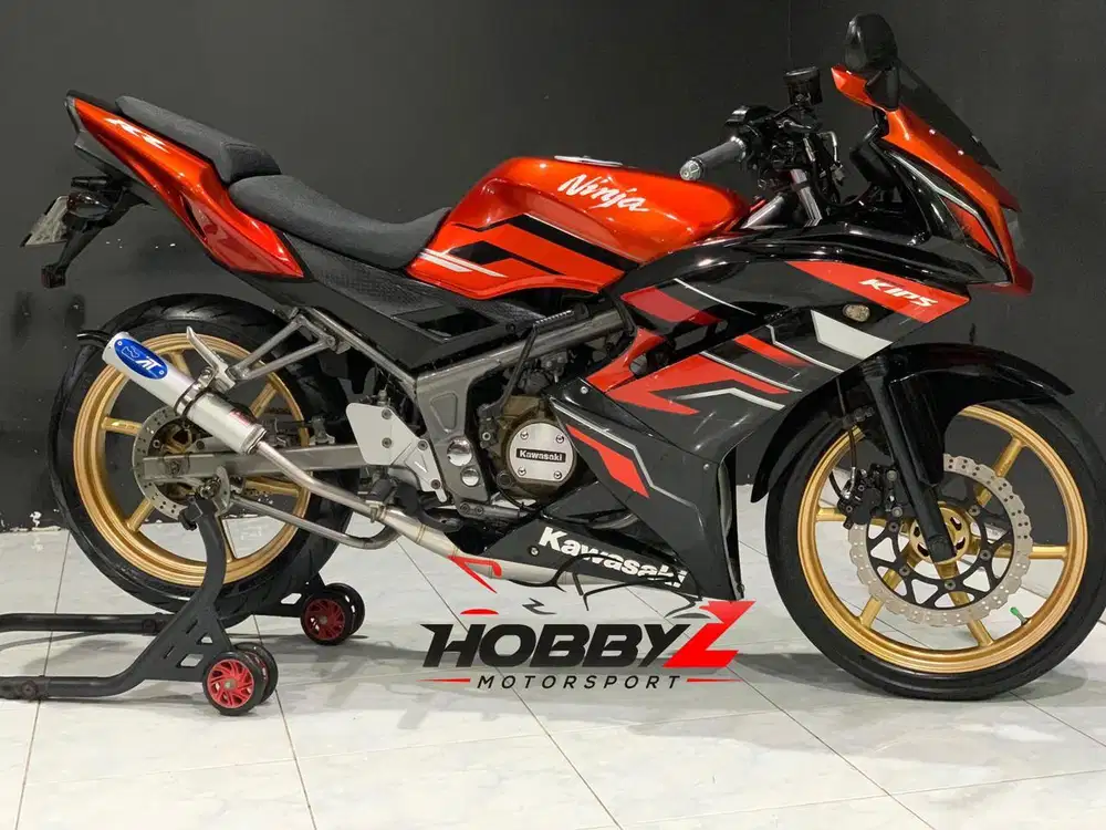 Kawasaki ninja zx 150 RR SE 2016 modif hedon,km 20rb,istimewa