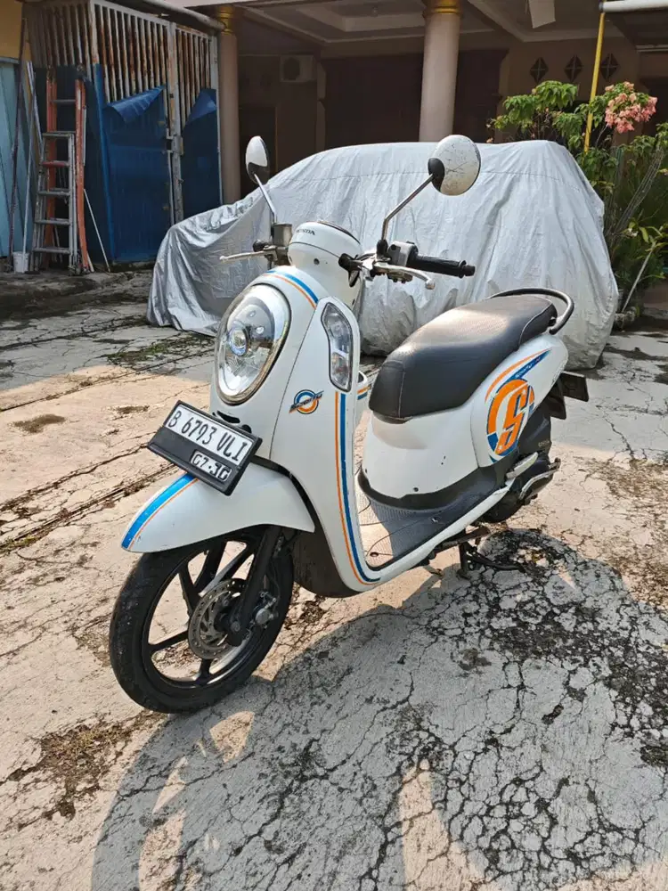 SCOOPY ESP 2015 PAJAK HIDUP LENGKAP