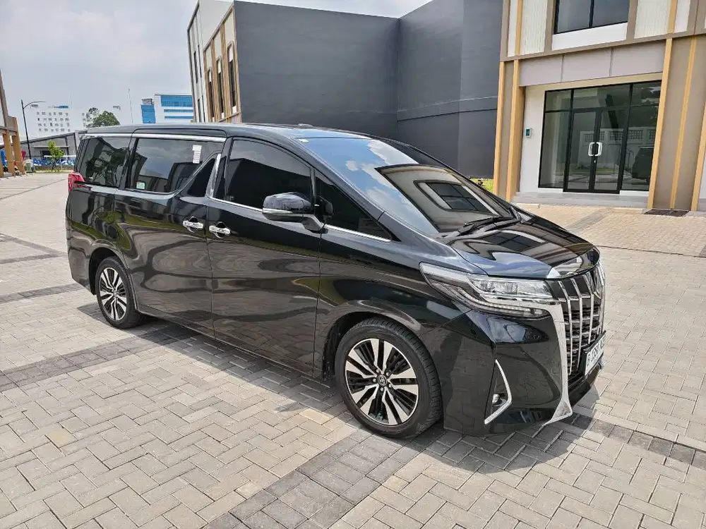 Toyota Alphard Hitam Black 2019